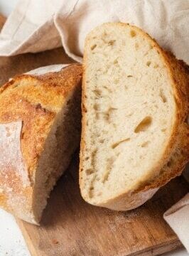 Dutch Oven Sourdough Bread