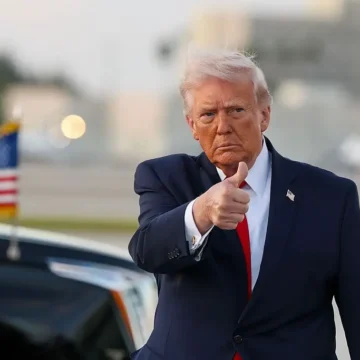Trump’s Fourth Trip to Walter Reed in 15 Months Just Triggered a Wave of Alarm — Then a Photo Surfaced That the White House Can’t Delete Fast Enough