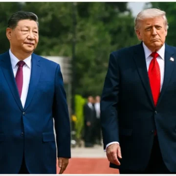 ‘Yikes’: Trump’s Shockingly Clumsy Moment With Xi Jinping Goes Viral After He Nearly Sends China’s Leader Flying ‘Yikes’: Trump’s Shockingly Clumsy Moment With Xi Jinping Goes Viral After He Nearly Sends China’s Leader Flying