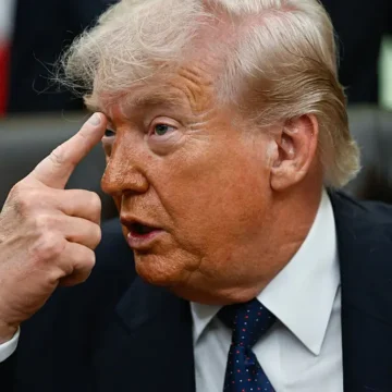 ‘You Might be Too Young for This’: White House Event Slips Into Chaos as Trump Says Something Wildly Inappropriate to Kids and Folks Zoom-In on One Boy’s Face ‘You Might be Too Young for This’: White House Event Slips Into Chaos as Trump Says Something Wildly Inappropriate to Kids and Folks Zoom-In on One Boy’s Face