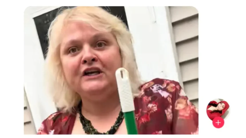 ‘She’s Been Waiting to Do This’: White Woman Gets Way Too Comfortable Mocking a Black Woman — Then One Response Flips the Script and Turns Her Into an Instant Punchline ‘She’s Been Waiting to Do This’: White Woman Gets Way Too Comfortable Mocking a Black Woman — Then One Response Flips the Script and Turns Her Into an Instant Punchline