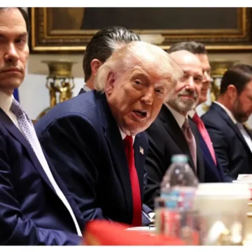 ‘He Tricked Us All’: Trump Found a Brutal New Way to Punish His Own People — Got Caught Confessing It on Camera, Then Blew His Chance to Walk It Back ‘He Tricked Us All’: Trump Found a Brutal New Way to Punish His Own People — Got Caught Confessing It on Camera, Then Blew His Chance to Walk It Back