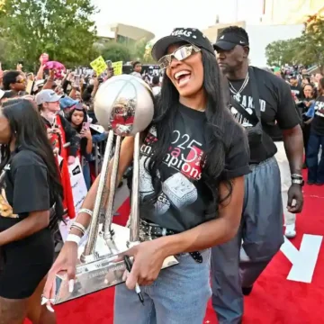 Hardware Lore: It's Time to Give the WNBA Championship Trophy a Name Hardware Lore: It’s Time to Give the WNBA Championship Trophy a Name