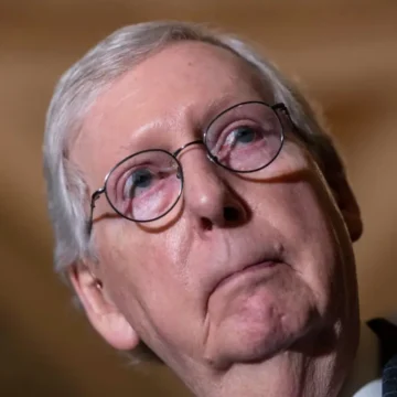 ‘None of Them Have Shame’: Video of a Nearly Unresponsive McConnell Being Redirected Mid-Vote as He Almost Sides with Dems Sparks Fears of Elder Abuse ‘None of Them Have Shame’: Video of a Nearly Unresponsive McConnell Being Redirected Mid-Vote as He Almost Sides with Dems Sparks Fears of Elder Abuse