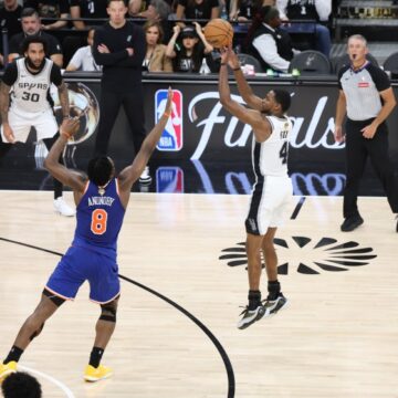 De’Aaron Fox isn’t dwelling on past, only getting back to NBA Finals