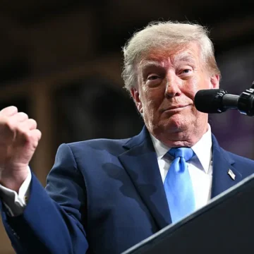 ‘Good Lord’: Trump, 80, Tries to Take a Dig at Governor Enemy, But His Own Slip of the Tongue Makes the Insult Fall Flat ‘Good Lord’: Trump, 80, Tries to Take a Dig at Governor Enemy, But His Own Slip of the Tongue Makes the Insult Fall Flat